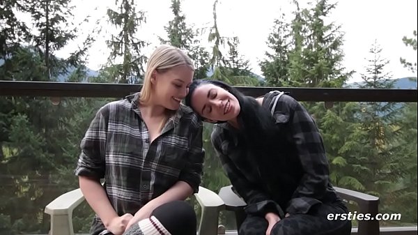 Alanna & Nicole’s Sexy Weekend Getaway